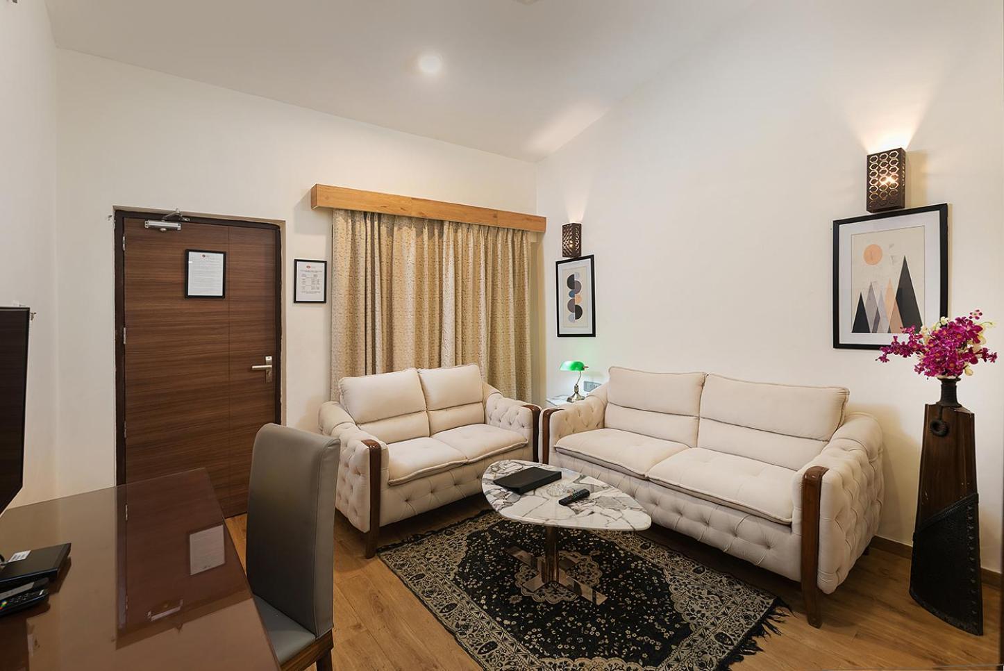 Manas Lifestyle Resort, Игатпури Номер фото